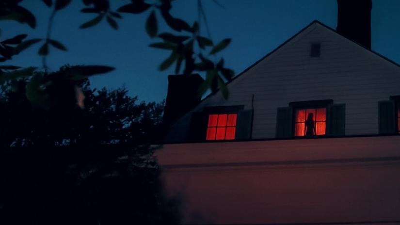 Esrarengiz Olaylar Arkaplan