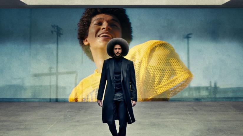 Colin in Black and White Arkaplan