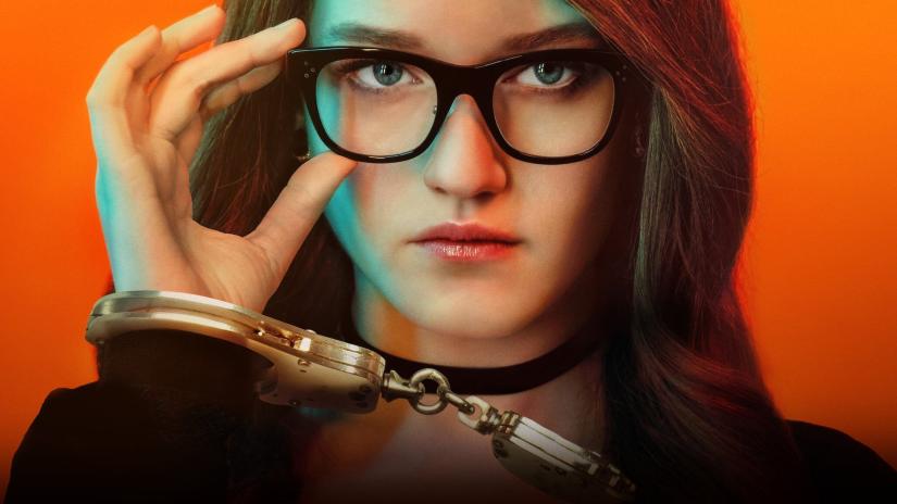 Inventing Anna Arkaplan