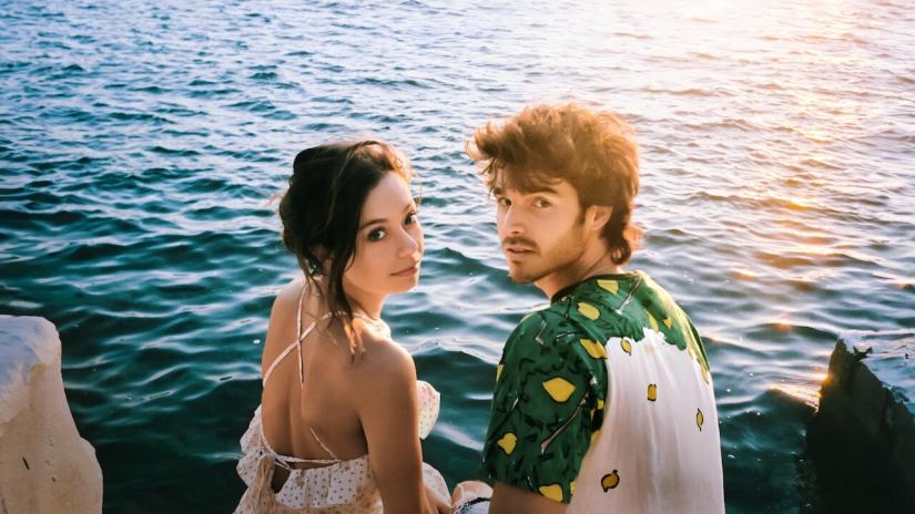 Mükemmel Bir Hikâye Arkaplan